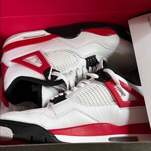 Jordan 4 Fire Red Cements - barely worn